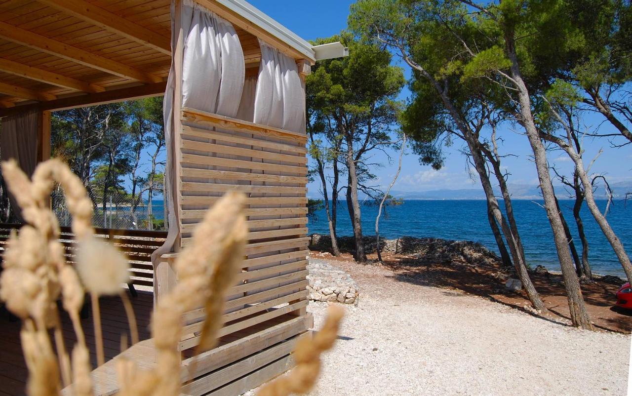 Boutique Camping Bunja Supetar Eksteriør bilde