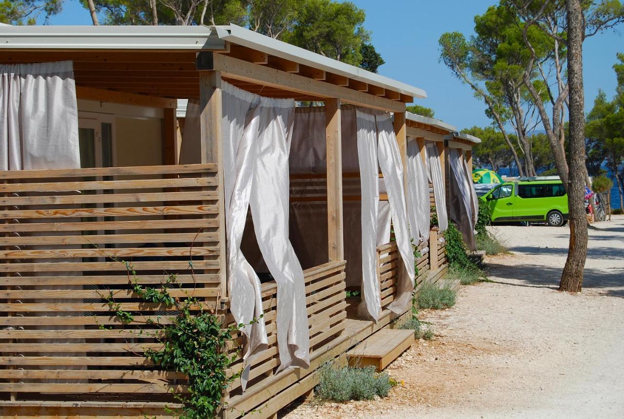 Boutique Camping Bunja Supetar Eksteriør bilde