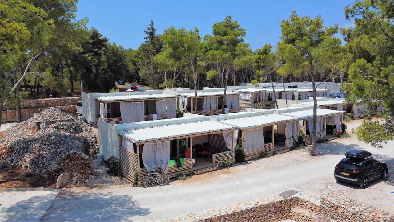 Boutique Camping Bunja Supetar Eksteriør bilde